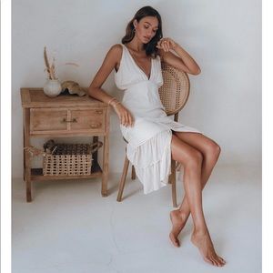 Aura Lauren midi dress. Champagne colored. Size small. Never worn.